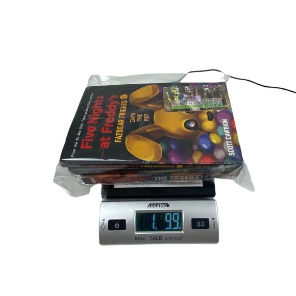 Five Nights at Freddy’s 3 Book Bundle Children’s Chapter Book Fazbear Frights - Picture 4 of 4